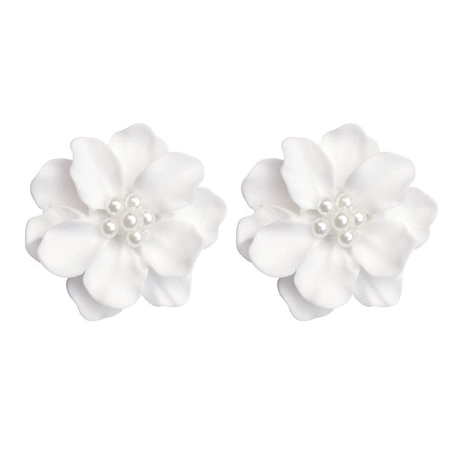 High Quality Unique Graceful Big White Flower Earring